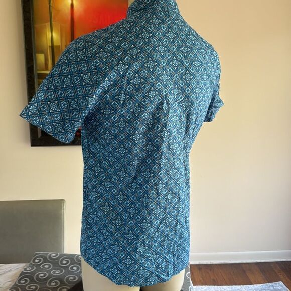 Volcom Warbler blue print 100% cotton short sleeve button front shirt. Small. - Picture 5 of 9